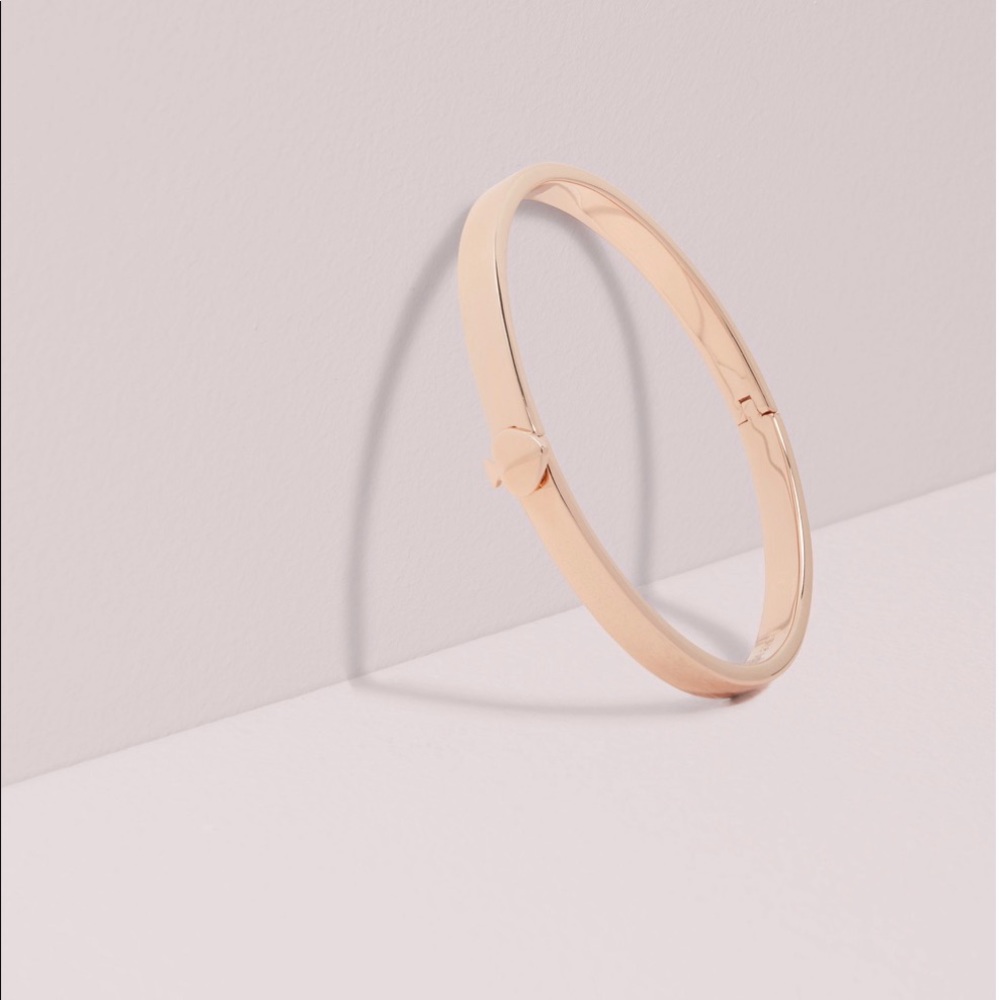 KATE SPADE gold heart thin metal button bangle